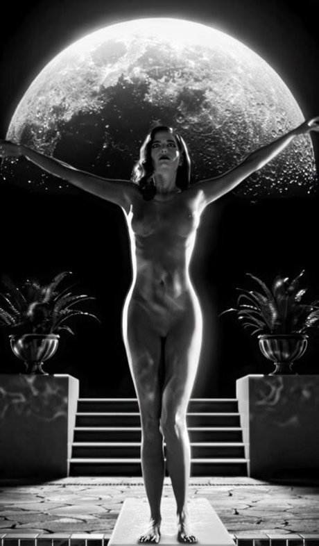 Eva Green best model img