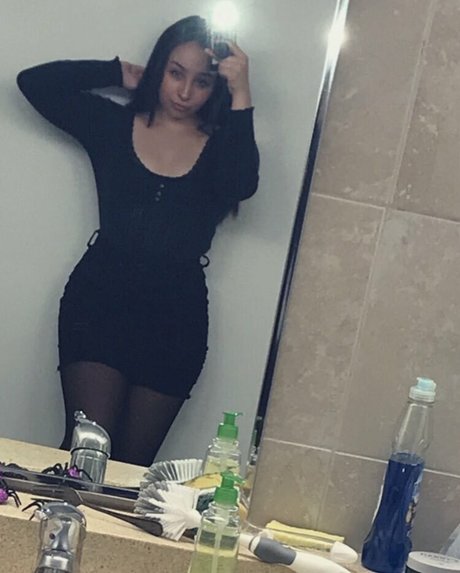 Valentinababi pornstar pretty archive