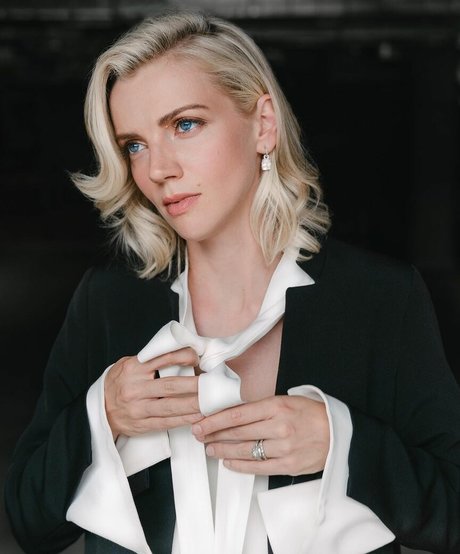 Kara Killmer model nude archive