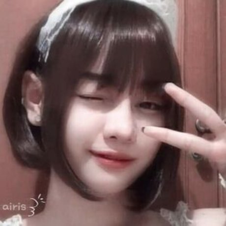 Violet Airis adult star photos