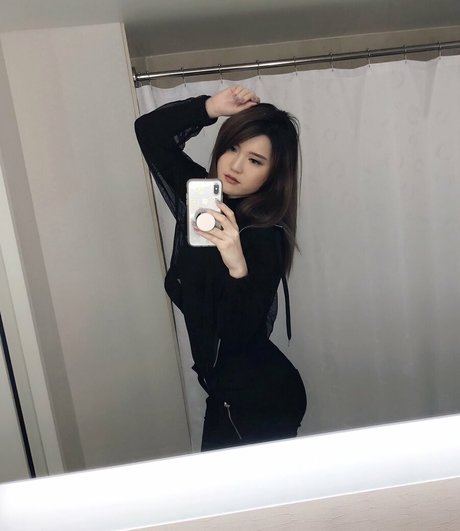 Plushys free actress images