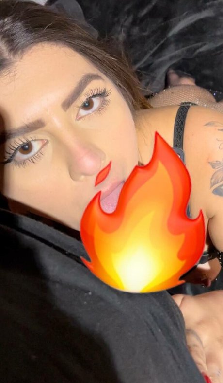 Eaethami xxx star galleries