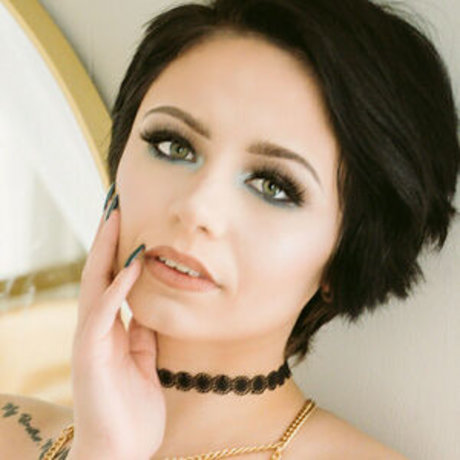 tattedbeauty19 nudes star picture