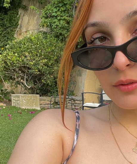 imkiitsune model adult galleries