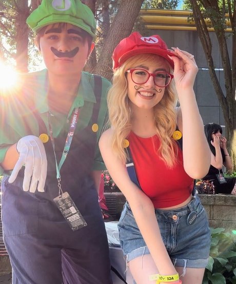 Splishbie xxx pornstar pictures