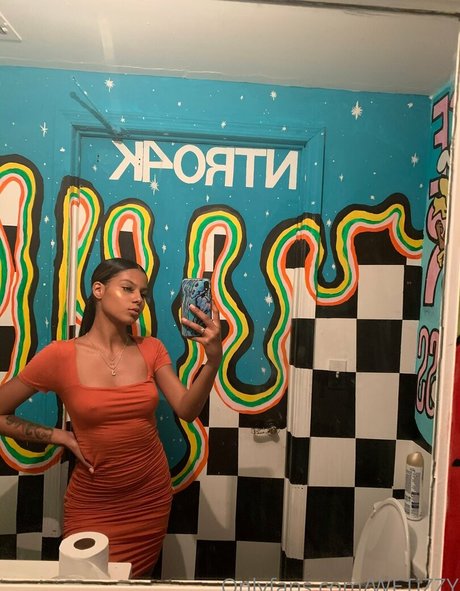 its pocahontas model naked gallery