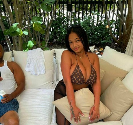 iamlexia pornstar naked pic