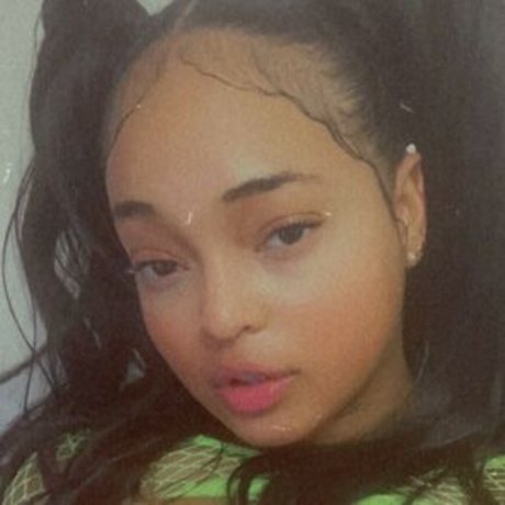 iamlexia model naked galleries