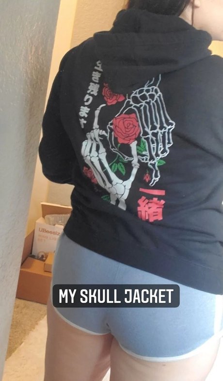 Aiko Bliss top model photo