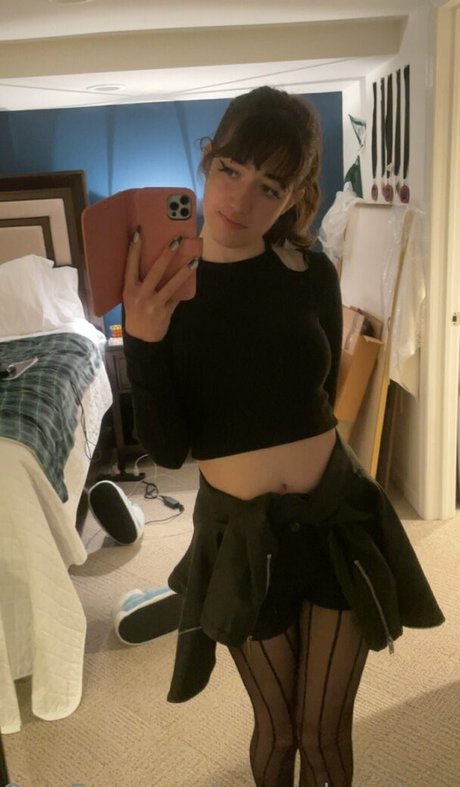 spaceybabebrooke porn actress picture