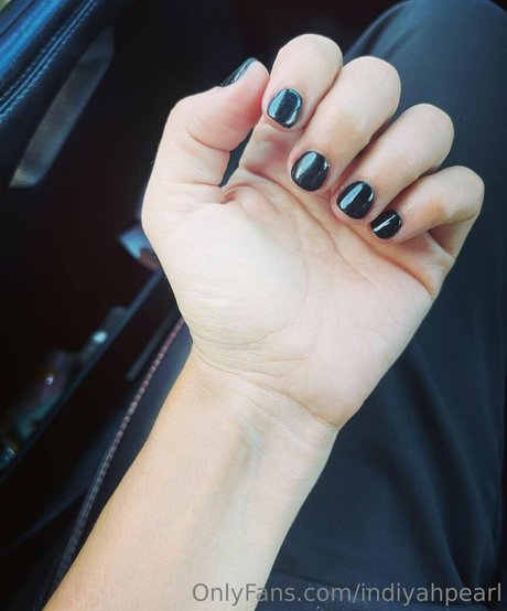 indiyahpearl erotic model images