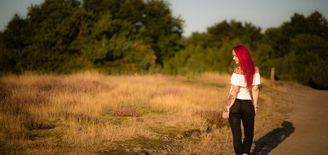 son ia belle model naked img