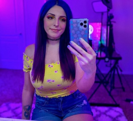 Simby adult model gallery