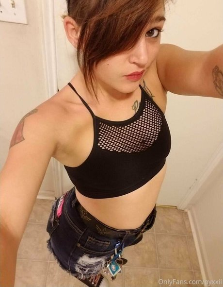 pyxxii free star archive