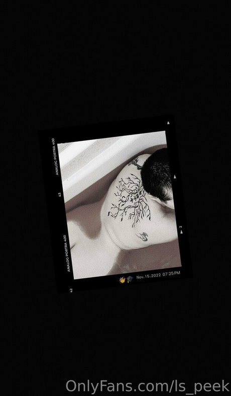 ls peek pretty model pictures