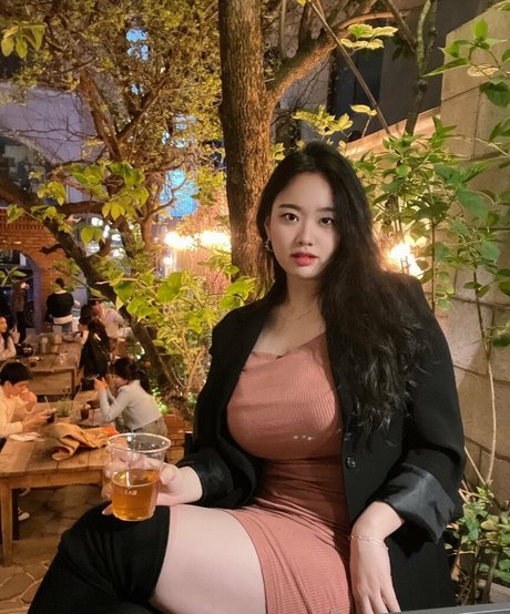 xxunnus2 model image