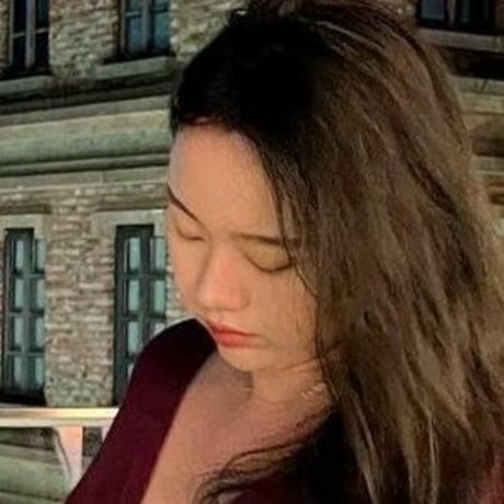 xxunnus2 star naked image