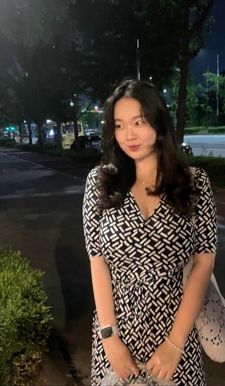 xxunnus2 model pornographic img