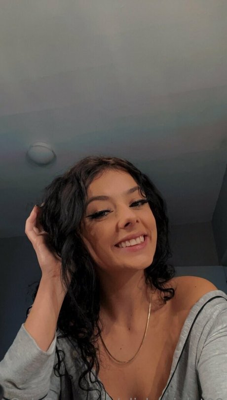 alishaviolet99 model exclusive img