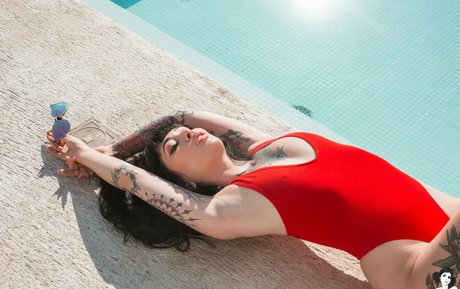 Arson model nice gallery