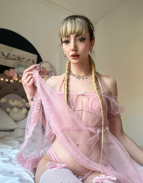 muashole nudes star gallery