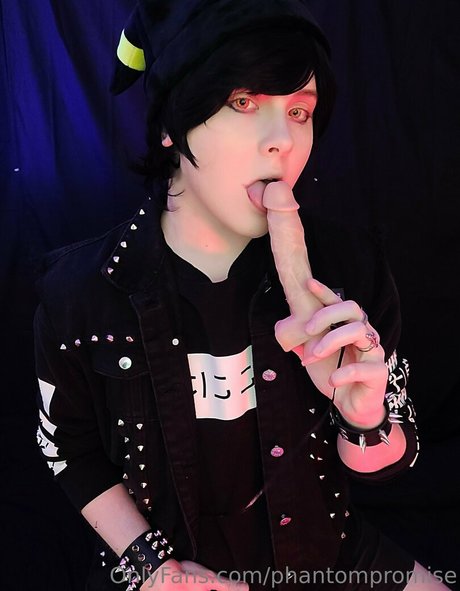 phantompromise model exclusive picture