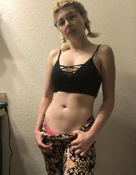 leaveittotegan star nudes img