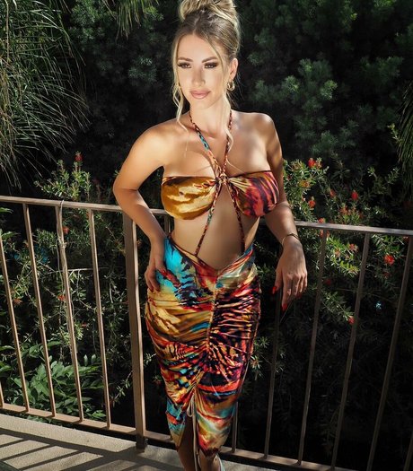 Savannahjean14 exclusive star pictures