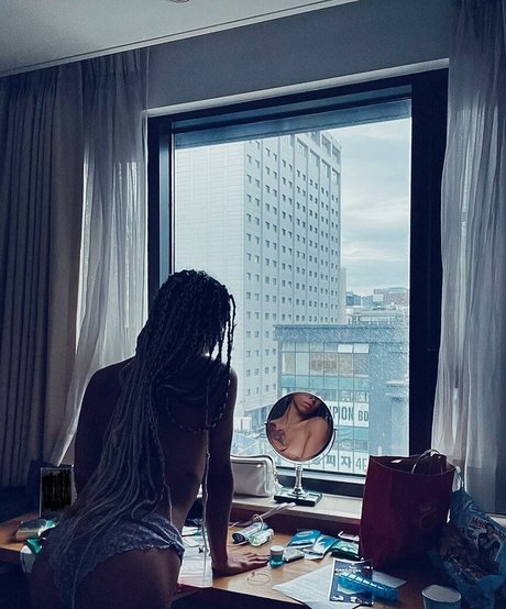 Jahkara Smith high quality model image