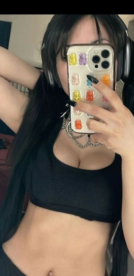 Arabellakat model nude photos