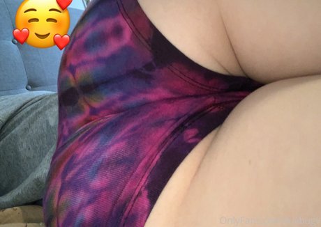 luvbugv sexy pornstar img