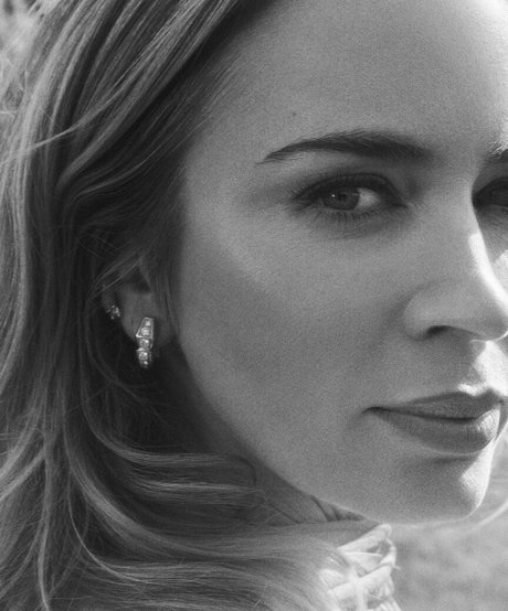 Emily Blunt sexy model archive