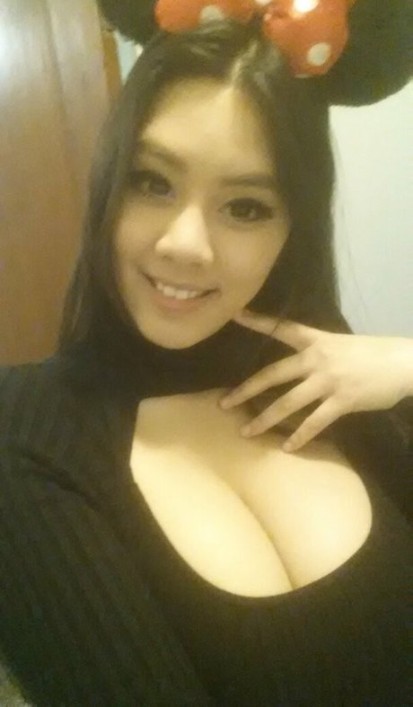 Marine best actress photo