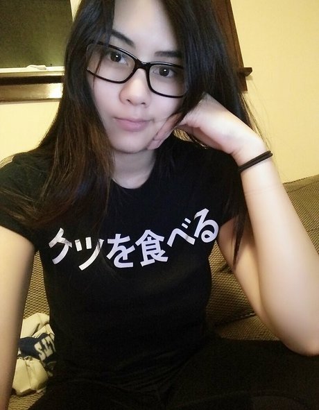 Marine nudes model pic