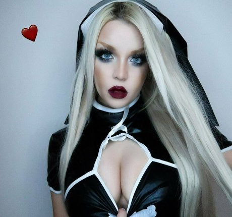 asmramyb free actress gallery