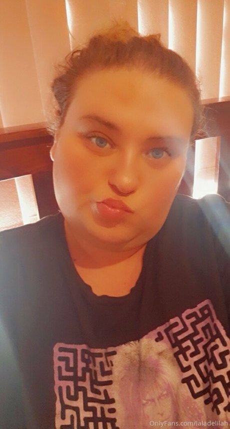 laladelilah erotic actress photo