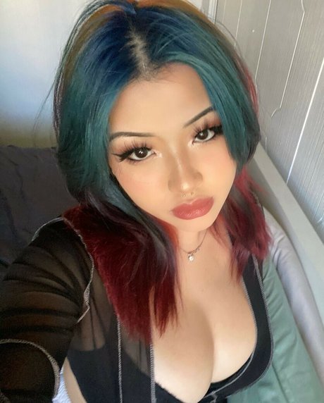 fishsowce adult star photo