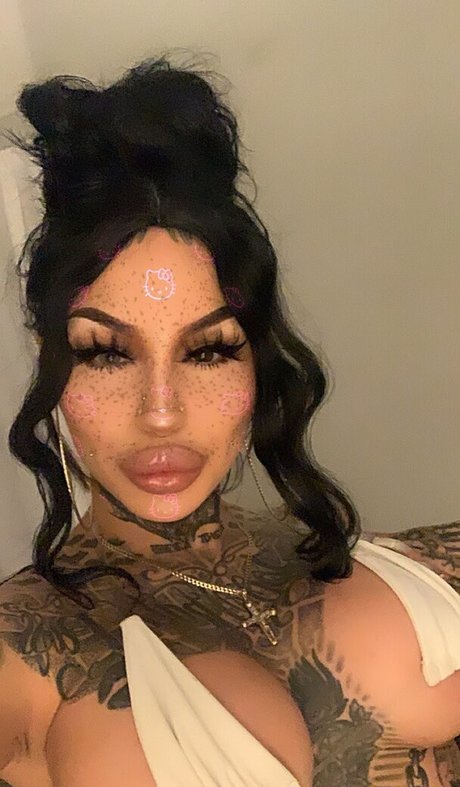 Aubrey Herrera sexy actress photo