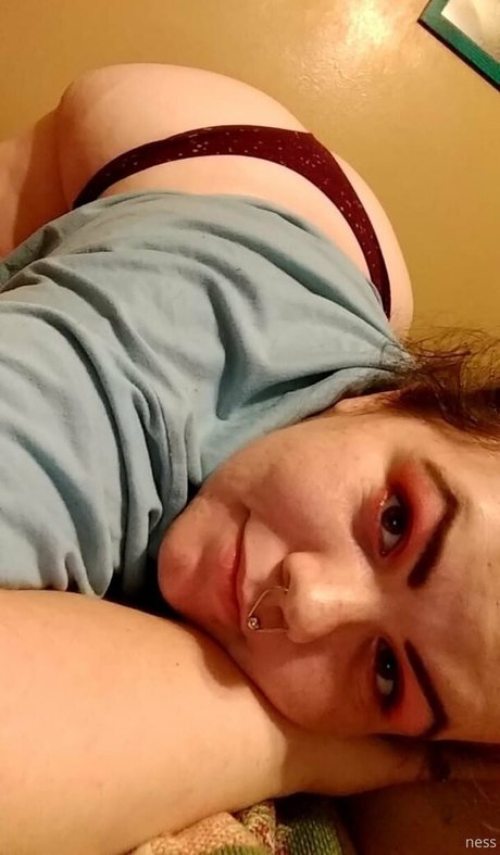 carsonthick art actress pic