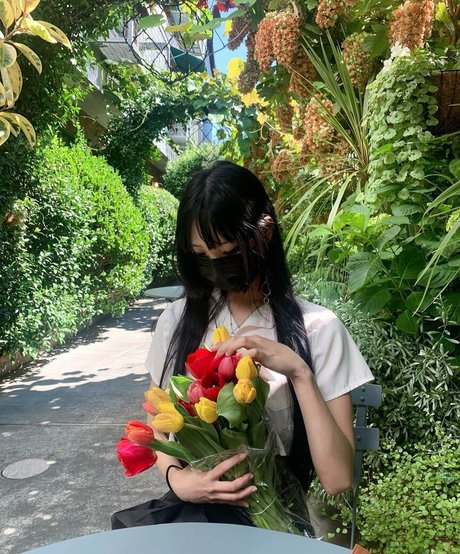 xji3lan hot actress pic