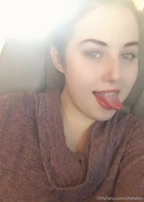 goddessfree erotic model pic