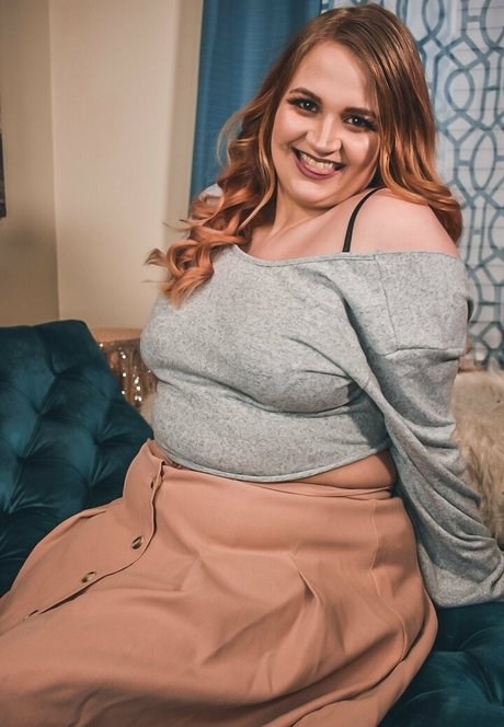 kinkycurvykat beautiful star photos