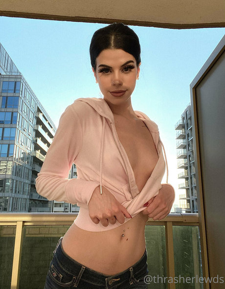 thrasherlewds model img