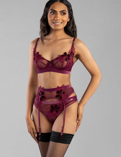 nikkirai_ art pornstar galleries