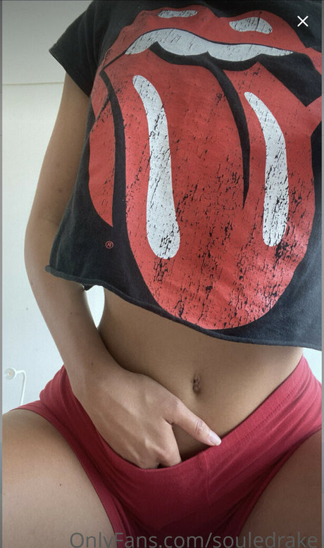 Souledrake star erotic pics