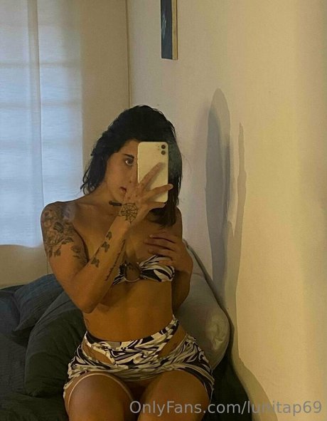 lunitap69 model pornographic photo