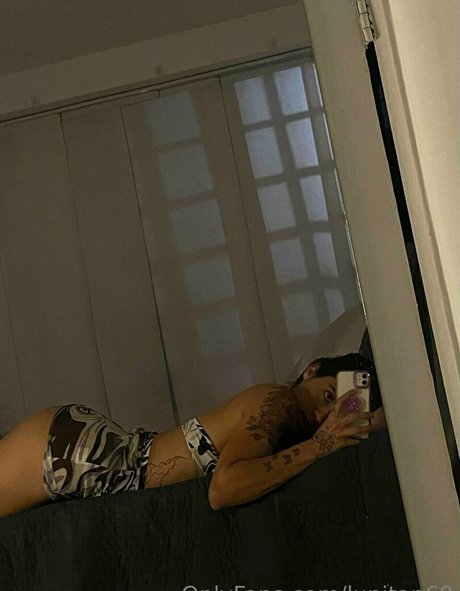 lunitap69 sexy star photo