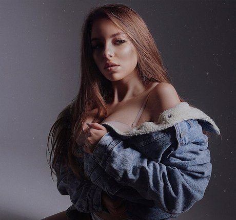 anna nyzovaya star art pictures