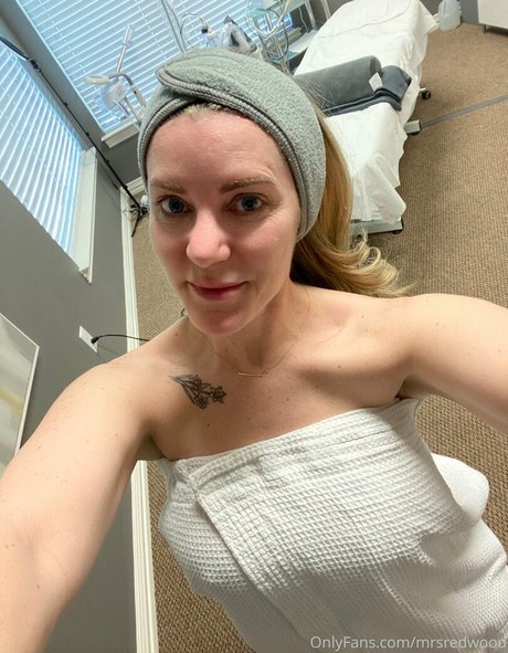 mrsredwood pornographic actress images