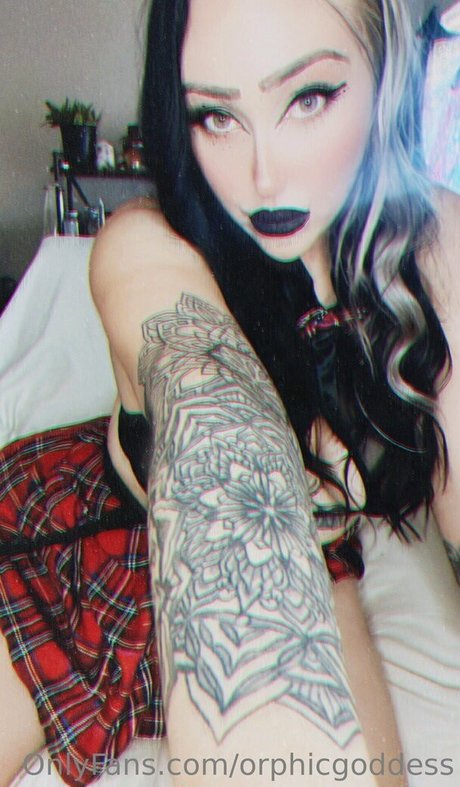 orphicgoddess porn model pics